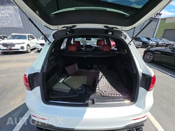 2022 Mercedes-Benz AMG GLC 43 4MATIC – miniatura 14