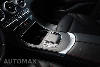 2022 Mercedes-Benz AMG GLC 43 4MATIC - miniatura 13