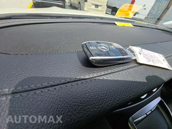 2022 Mercedes-Benz AMG GT 53 4MATIC - miniatura 5