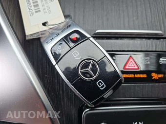2022 Mercedes-Benz AMG GT 53 4MATIC - miniatura 8