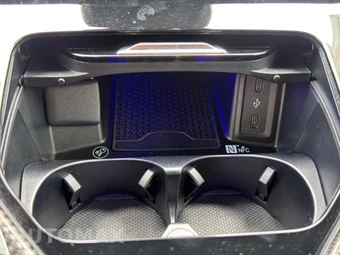 2022 Mercedes-Benz AMG SL 63 - miniatura 38