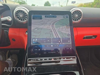 2022 Mercedes-Benz AMG SL 63 – miniatura 7