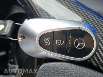 2022 Mercedes-Benz AMG SL 63 – miniatura 8