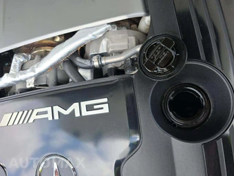 2022 Mercedes-Benz AMG SL 63 – miniatura 19