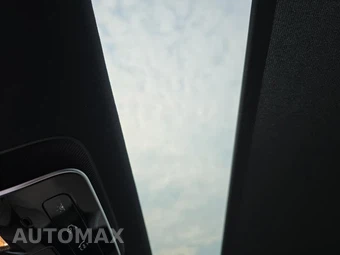 2022 Mercedes-Benz C 300 4MATIC Sedan - miniatura 17