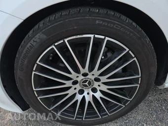 2022 Mercedes-Benz C 300 4MATIC Sedan - miniatura 8