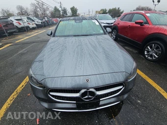 2022 Mercedes-Benz C 300 4MATIC Sedan - miniatura 2