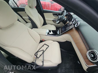 2022 Mercedes-Benz C 300 4MATIC Sedan - miniatura 8