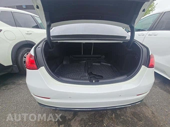 2022 Mercedes-Benz C 300 4MATIC Sedan - miniatura 14