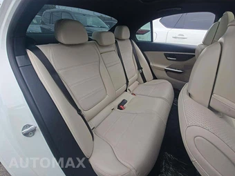 2022 Mercedes-Benz C 300 4MATIC Sedan - miniatura 16