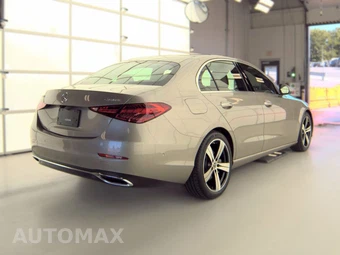2022 Mercedes-Benz C 300 4MATIC Sedan - miniatura 4