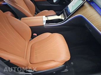 2022 Mercedes-Benz C 300 4MATIC Sedan - miniatura 8