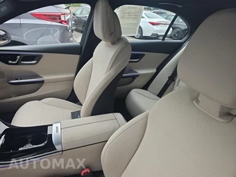 2022 Mercedes-Benz C 300 4MATIC Sedan - miniatura 13