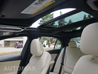 2022 Mercedes-Benz C 300 4MATIC Sedan - miniatura 11