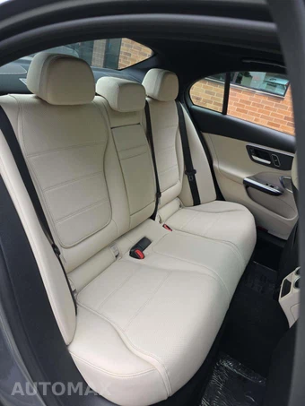 2022 Mercedes-Benz C 300 4MATIC Sedan - miniatura 16