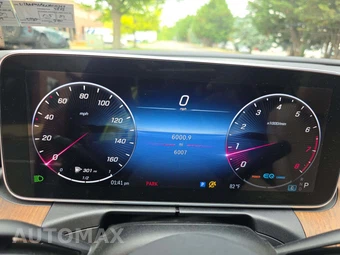 2022 Mercedes-Benz C 300 4MATIC Sedan - miniatura 9