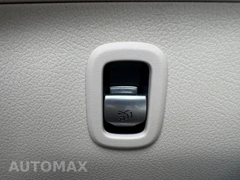2022 Mercedes-Benz C 300 4MATIC Sedan - miniatura 43