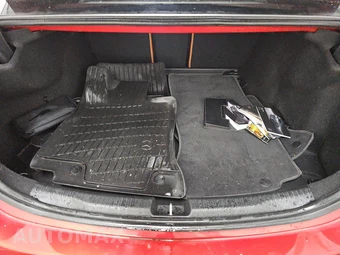 2022 Mercedes-Benz C 300 4MATIC Sedan - miniatura 23
