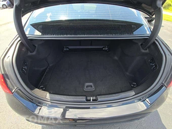 2022 Mercedes-Benz C 300 4MATIC Sedan - miniatura 11