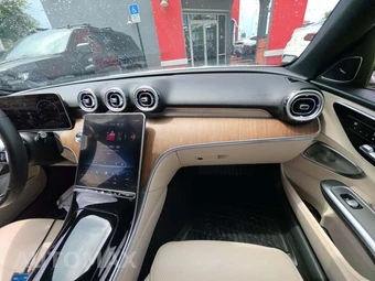 2022 Mercedes-Benz C 300 Sedan - miniatura 16