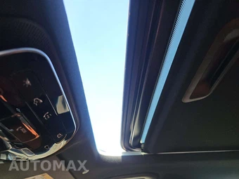 2022 Mercedes-Benz C 300 Sedan - miniatura 11