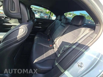 2022 Mercedes-Benz C 300 Sedan - miniatura 13