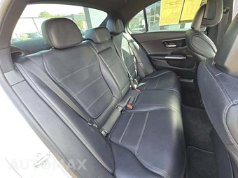 2022 Mercedes-Benz C 300 Sedan - miniatura 16