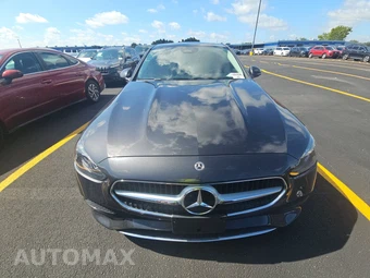2022 Mercedes-Benz C 300 Sedan - miniatura 2
