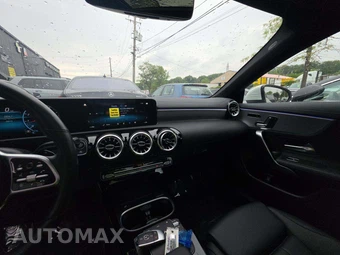 2022 Mercedes-Benz CLA 250 4MATIC - miniatura 10