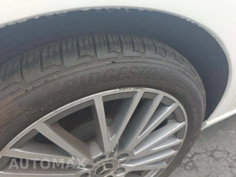 2022 Mercedes-Benz CLA 250 4MATIC - miniatura 24