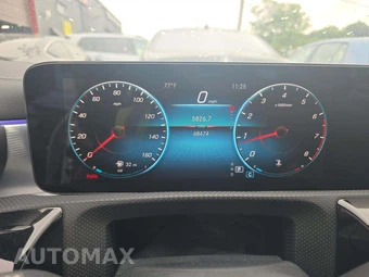 2022 Mercedes-Benz CLA 250 4MATIC - miniatura 9