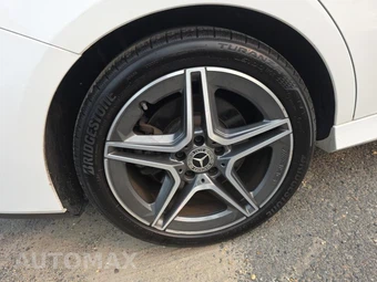 2022 Mercedes-Benz CLA 250 4MATIC - miniatura 10