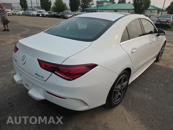 2022 Mercedes-Benz CLA 250 4MATIC - miniatura 4