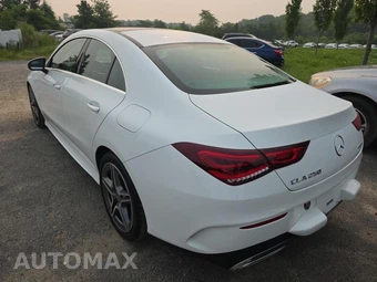 2022 Mercedes-Benz CLA 250 4MATIC - miniatura 6
