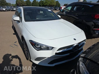 2022 Mercedes-Benz CLA 250 4MATIC - miniatura 2