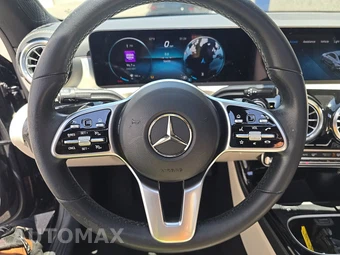 2022 Mercedes-Benz CLA 250 - miniatura 10