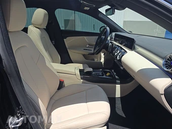 2022 Mercedes-Benz CLA 250 - miniatura 8