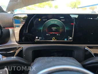 2022 Mercedes-Benz CLA 250 - miniatura 12