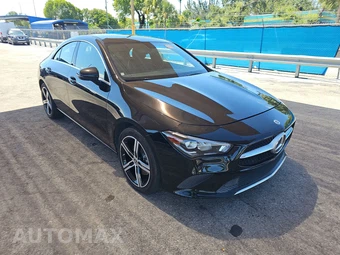 2022 Mercedes-Benz CLA 250 - miniatura 3
