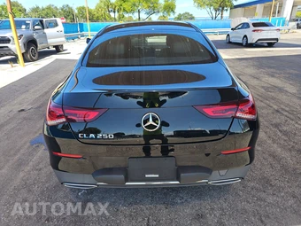 2022 Mercedes-Benz CLA 250 - miniatura 5
