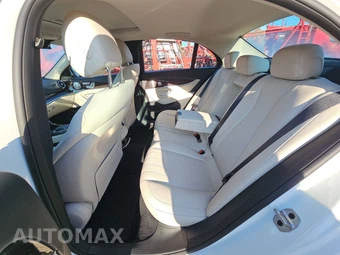 2022 Mercedes-Benz E 350 4MATIC Sedan - miniatura 13