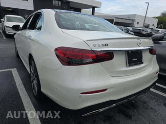 2022 Mercedes-Benz E 350 Sedan – miniatura 2