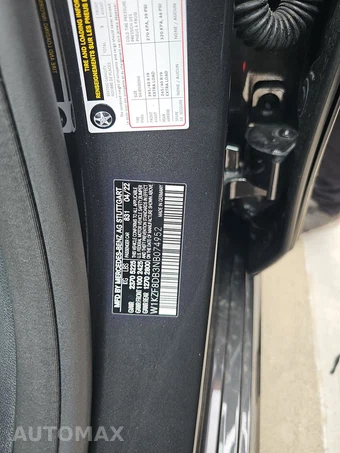 2022 Mercedes-Benz E 350 Sedan – miniatura 14