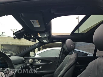 2022 Mercedes-Benz E 350 Sedan – miniatura 27