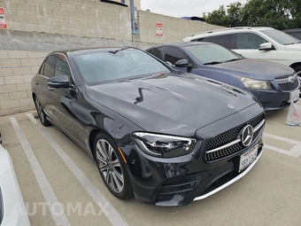 2022 Mercedes-Benz E 350 Sedan – miniatura 3