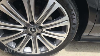 2022 Mercedes-Benz E 350 Sedan – miniatura 32