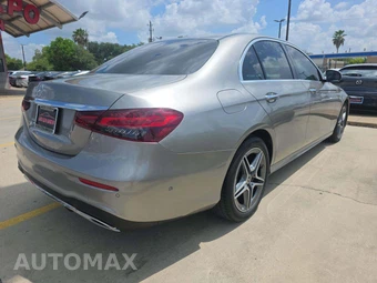 2022 Mercedes-Benz E 350 Sedan – miniatura 3