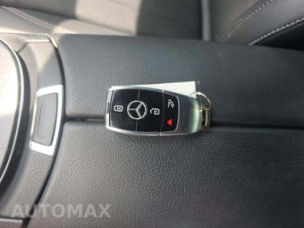 2022 Mercedes-Benz E 350 Sedan – miniatura 8