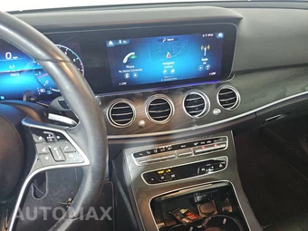 2022 Mercedes-Benz E 350 Sedan - miniatura 11