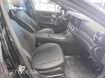 2022 Mercedes-Benz E 350 Sedan - miniatura 8